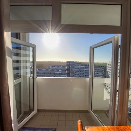 - Haus C, App 0c1210 Appartement *