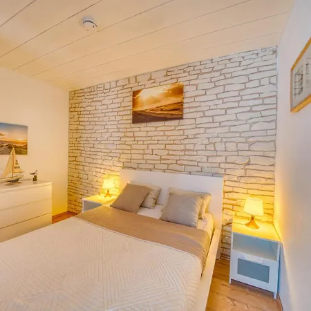 - Haus C, App 0c1210 Appartement